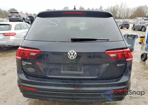 2021 Volkswagen Tiguan Se z USA, uszkodzony, nr VIN 3VV2B7AX0MM095316